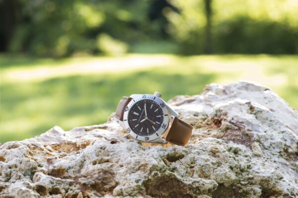 La Montre Graphite Vuillemin Regnier – Image 2