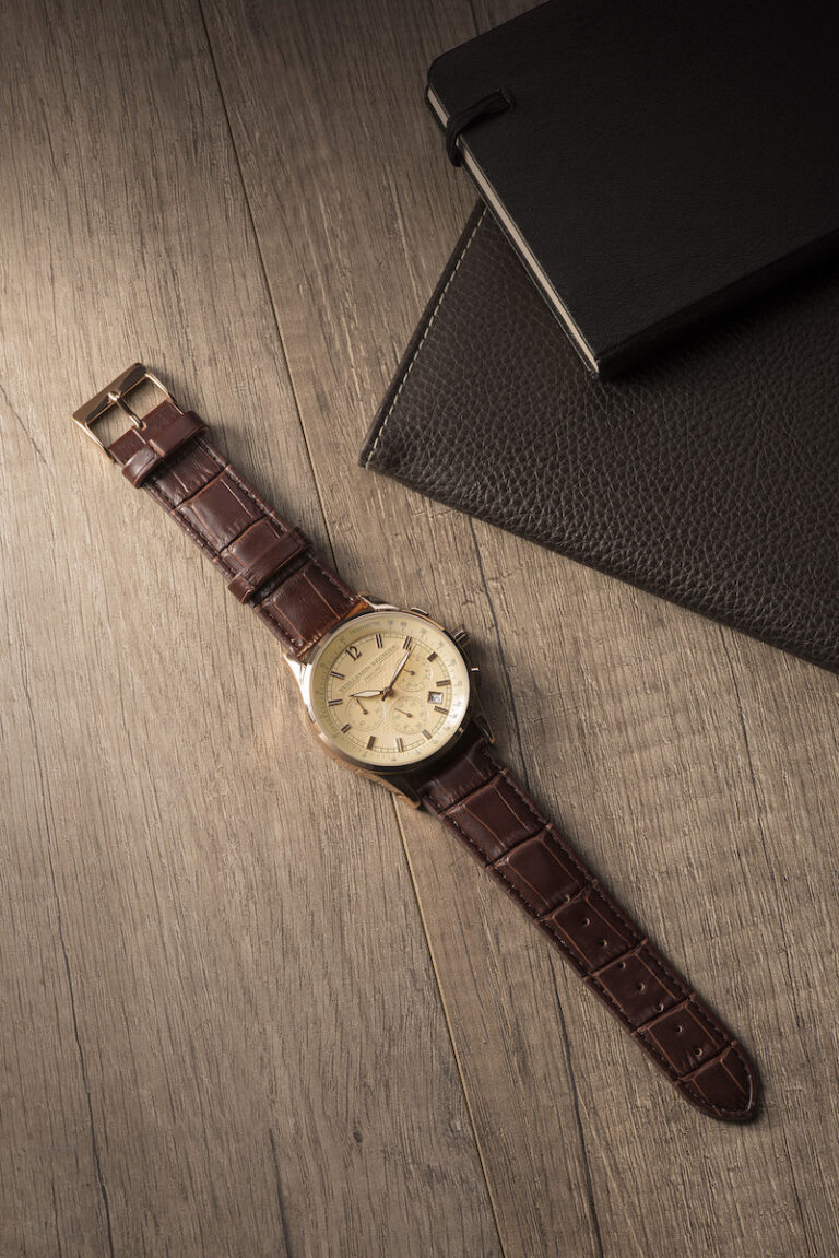 Vintage : MONTRE femme ''VUILLEMIN REGNIER'' avec strass - bracelet